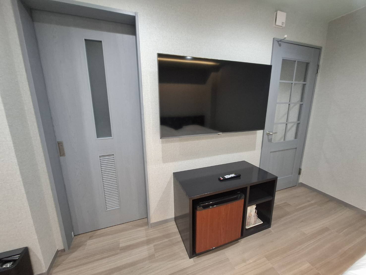 55インチスマートテレビ