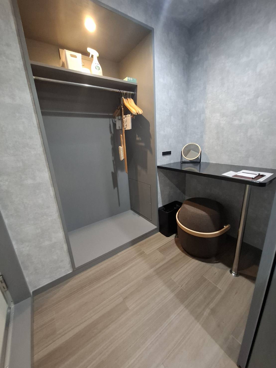 クローゼット、ドレッサー